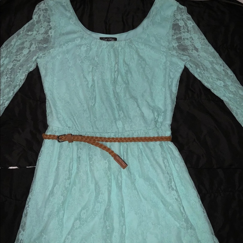 Dress - Picture 2 of 4